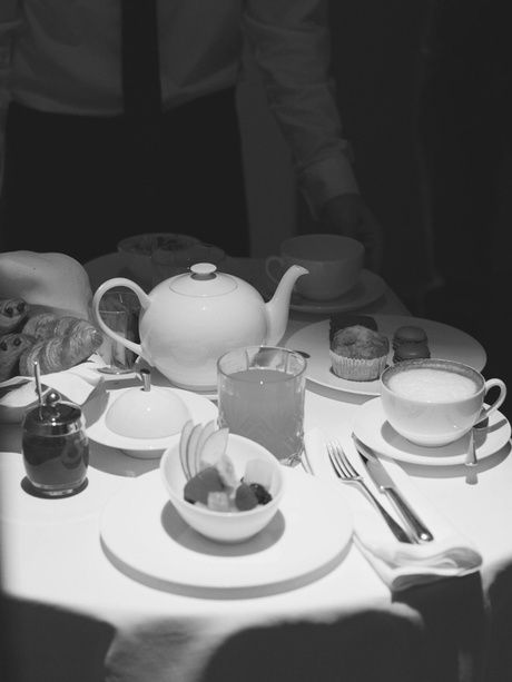  hotel mercer sevilla teapot on a table