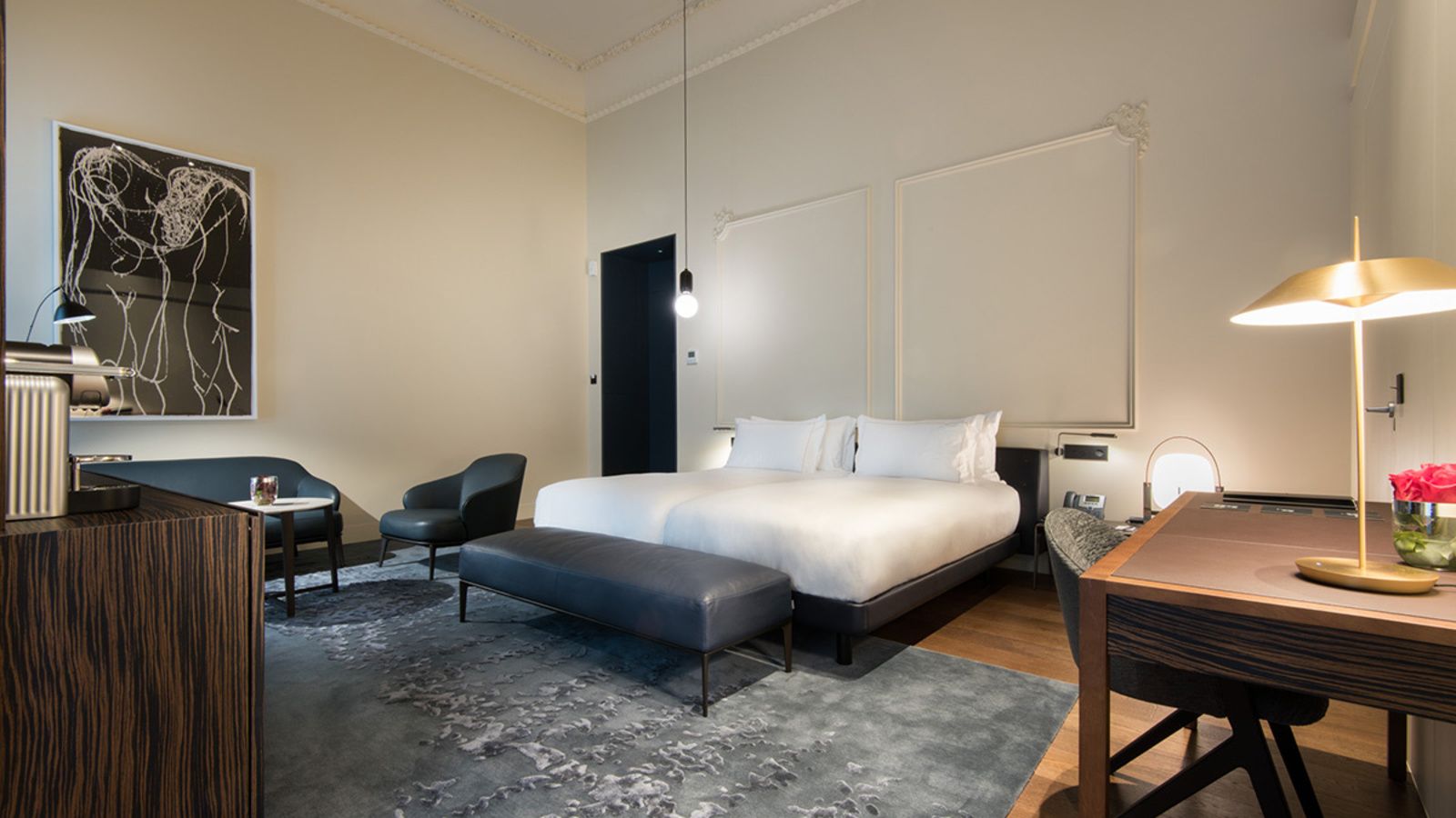 Chambre avec un lit double à l'Hôtel Mercer Sevilla