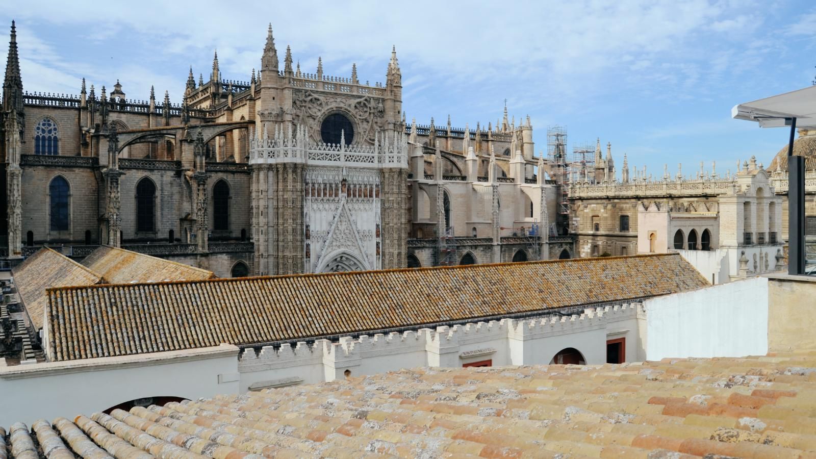 Hotel Mercer Sevilla vue sur la cathédrale depuis la terrasse