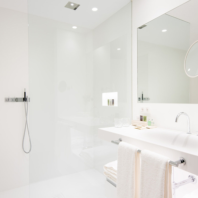 Baño de la Habitación Suite del Hotel Mercer Sevilla 