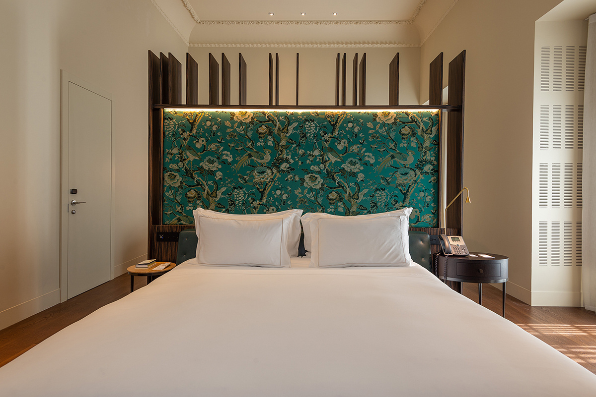 Hotel Mercer Sevilla cama doble en la habitación suite