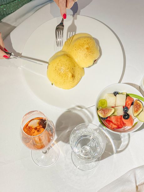 Petit-déjeuner complet à l'Hôtel Mercer Sevilla