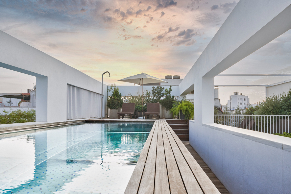 Swimming pool on the rooftop of Hotel Mercer Sevilla