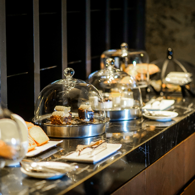 Petit-déjeuner buffet à l'Hôtel Mercer Sevilla