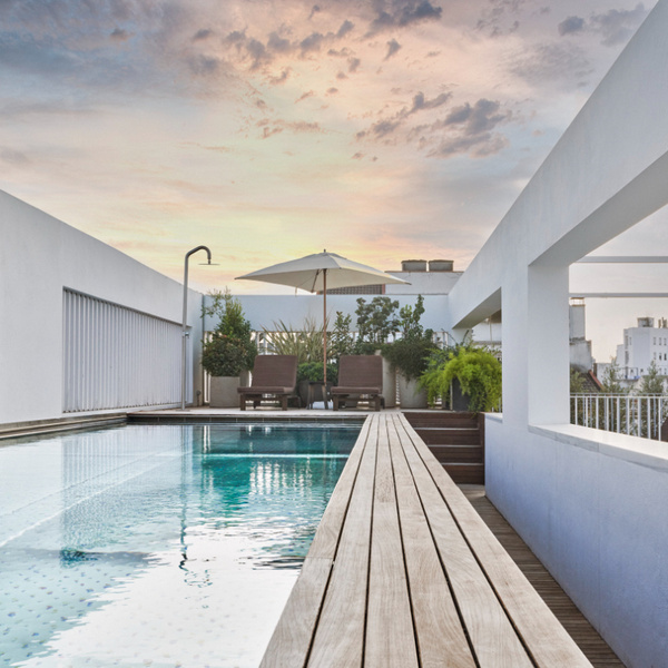 Piscine de l'Hôtel Mercer Sevilla