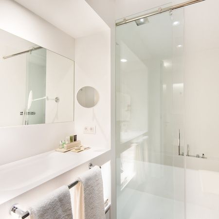 Junior Suite of the Mercer Hotel Sevilla